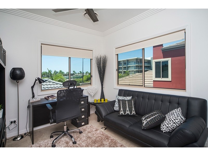 7408 Ellensbrook Drive, Hope Island QLD 4212