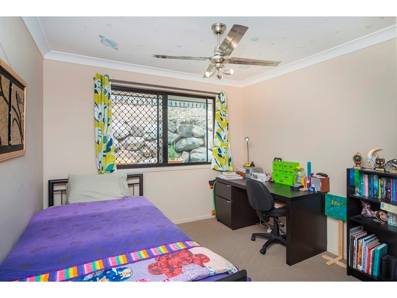 11 Minyon Court, Pacific Pines QLD 4211