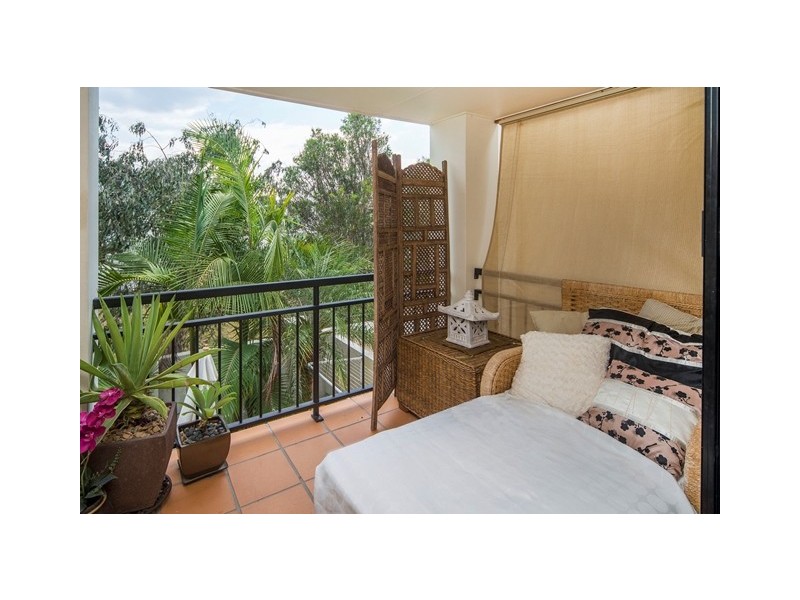 34/60 Caseys Road, Hope Island QLD 4212