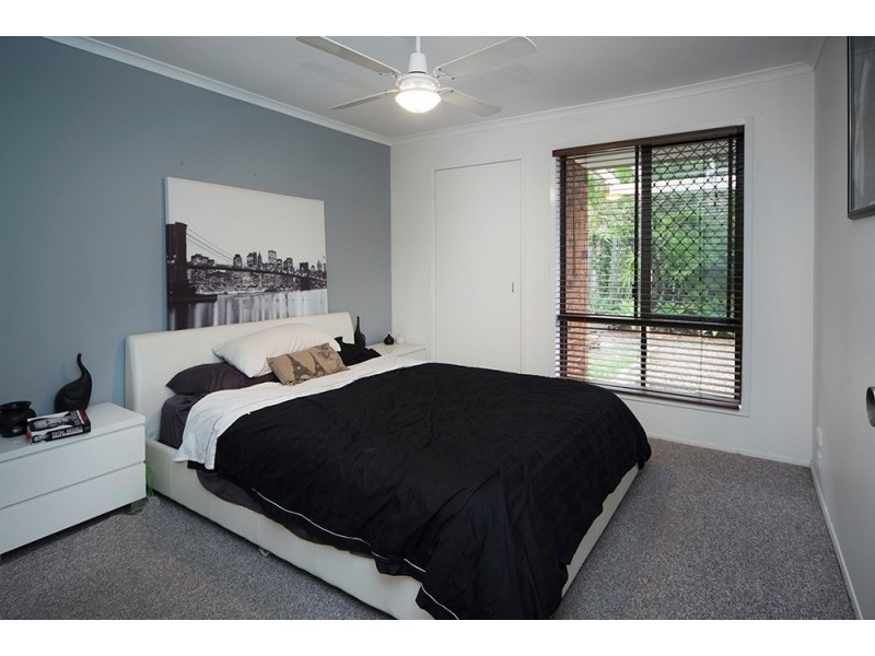 15/16 Telopea Street, Labrador QLD 4215