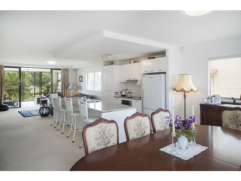 8410 Magnolia Drive East, Hope Island QLD 4212