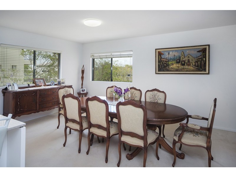 8410 Magnolia Drive East, Hope Island QLD 4212