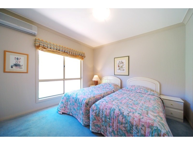 1098 Beechwood Drive, Hope Island QLD 4212