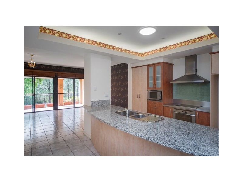 3285 Palladian Drive, Hope Island QLD 4212