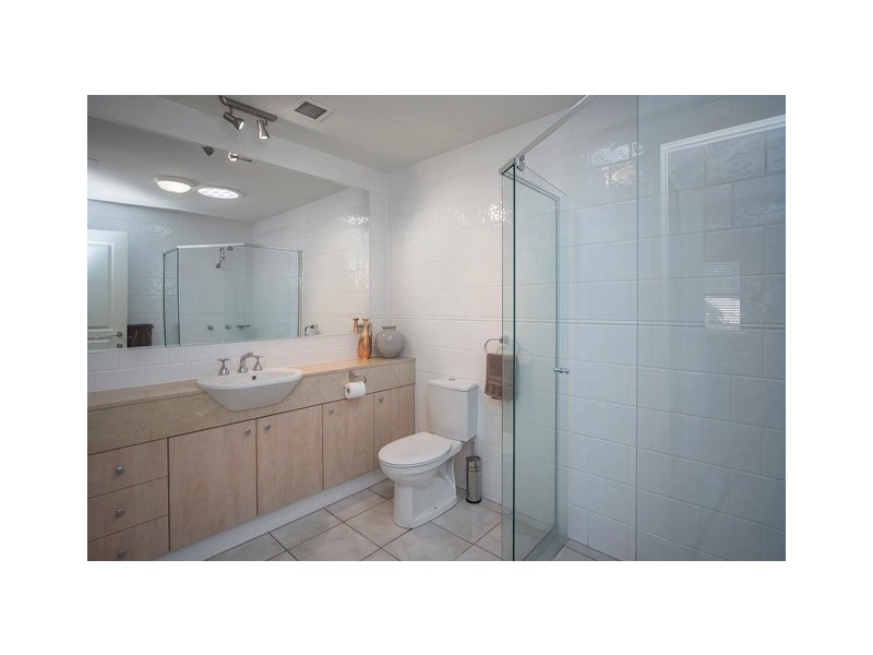 3285 Palladian Drive, Hope Island QLD 4212