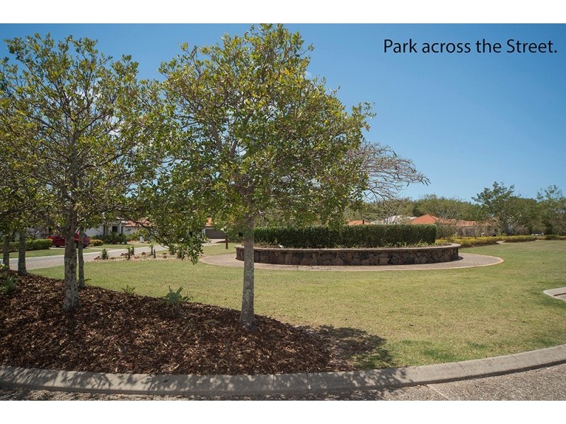 2027 Gracemere Gardens Circuit, Hope Island QLD 4212