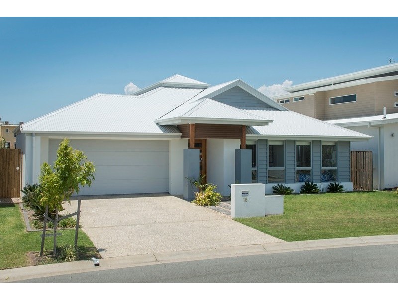 16 Mariner Avenue, Hope Island QLD 4212