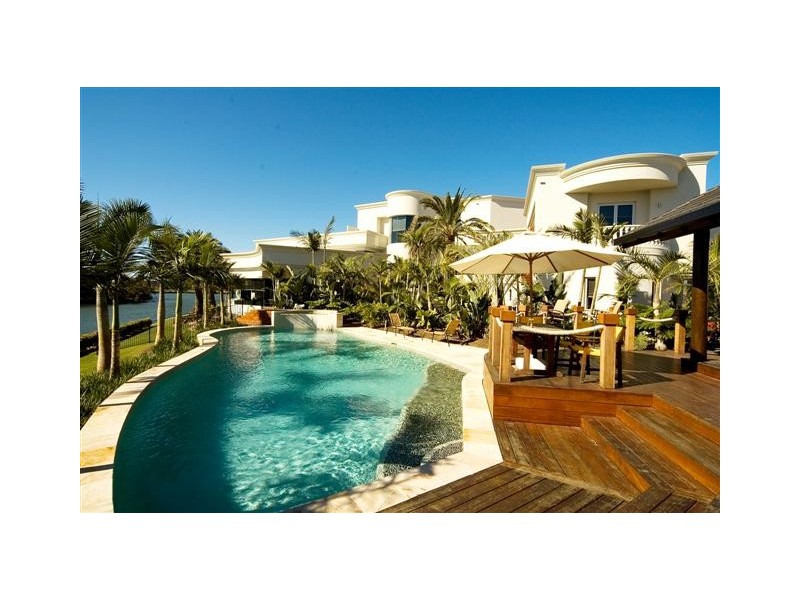 2585 Gracemere Circuit North, Hope Island QLD 4212 Ray White Hope