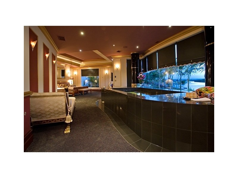 2585 Gracemere Circuit North, Hope Island QLD 4212