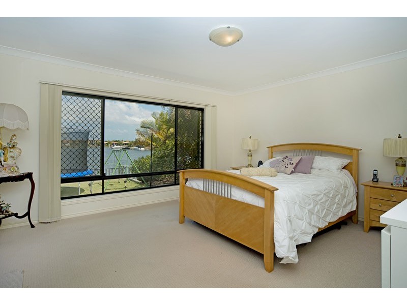 26 The Peninsula, Helensvale QLD 4212