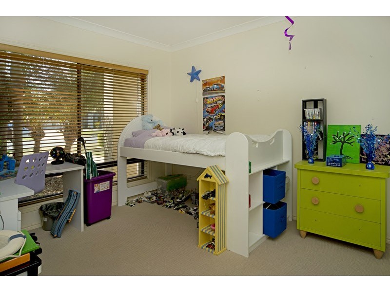 26 The Peninsula, Helensvale QLD 4212