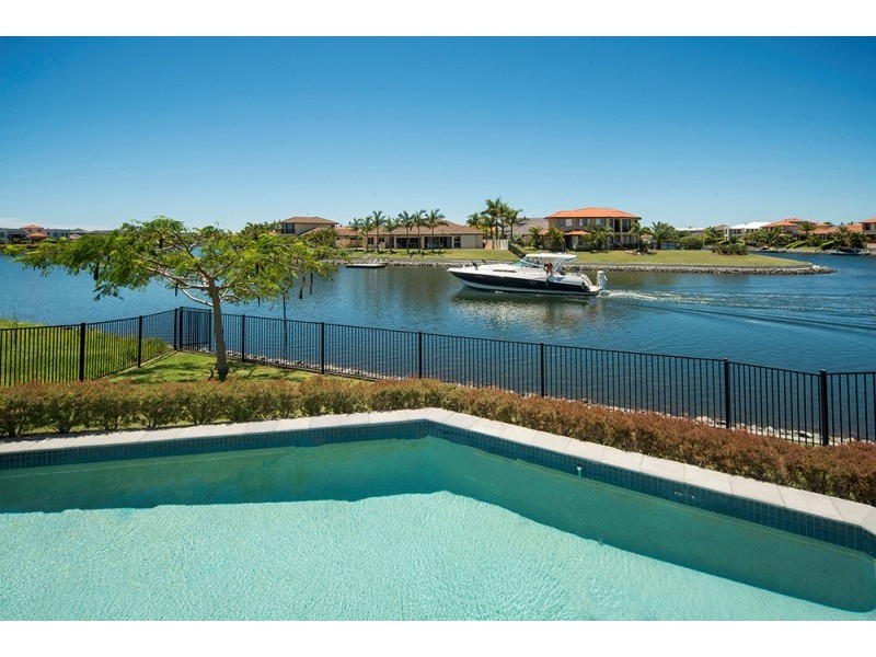 14 Pipers Point, Helensvale QLD 4212