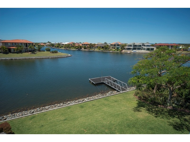 14 Pipers Point, Helensvale QLD 4212