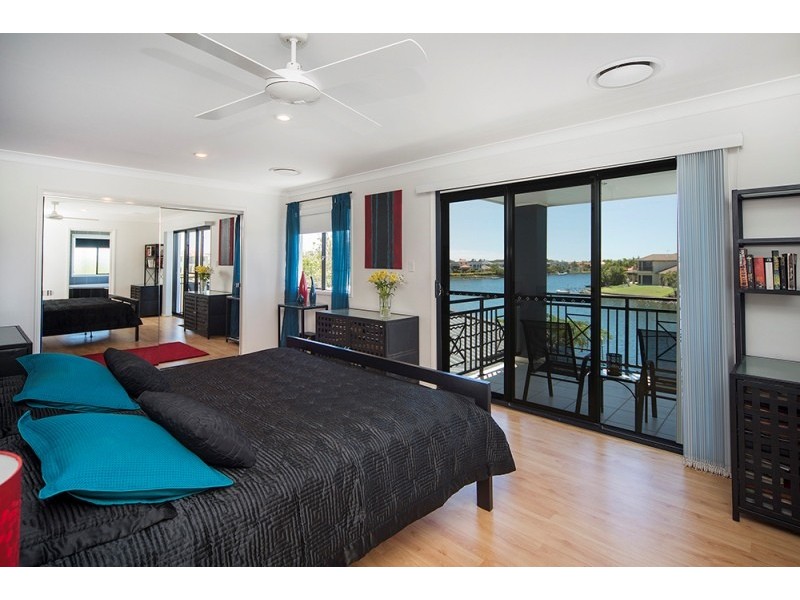 14 Pipers Point, Helensvale QLD 4212