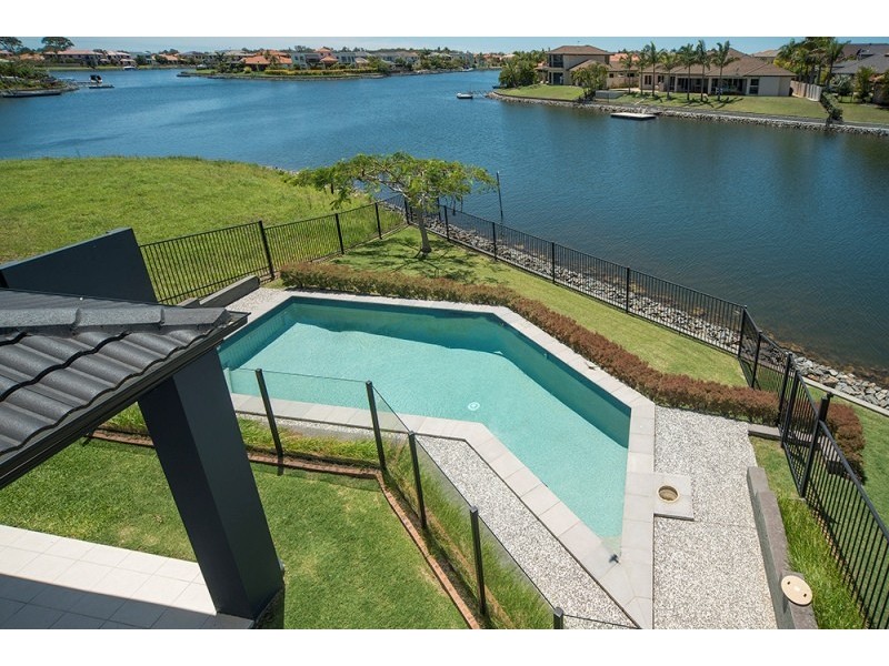 14 Pipers Point, Helensvale QLD 4212