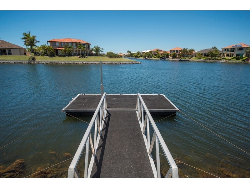 14 Pipers Point, Helensvale QLD 4212