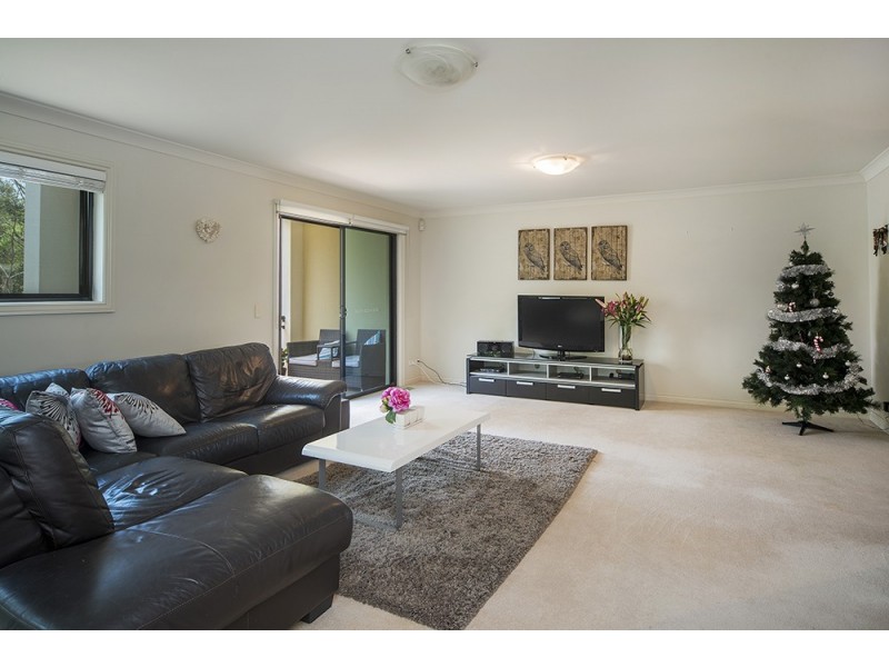 8849 Magnolia Drive East, Hope Island QLD 4212