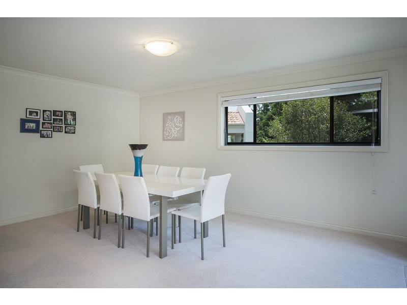 8849 Magnolia Drive East, Hope Island QLD 4212