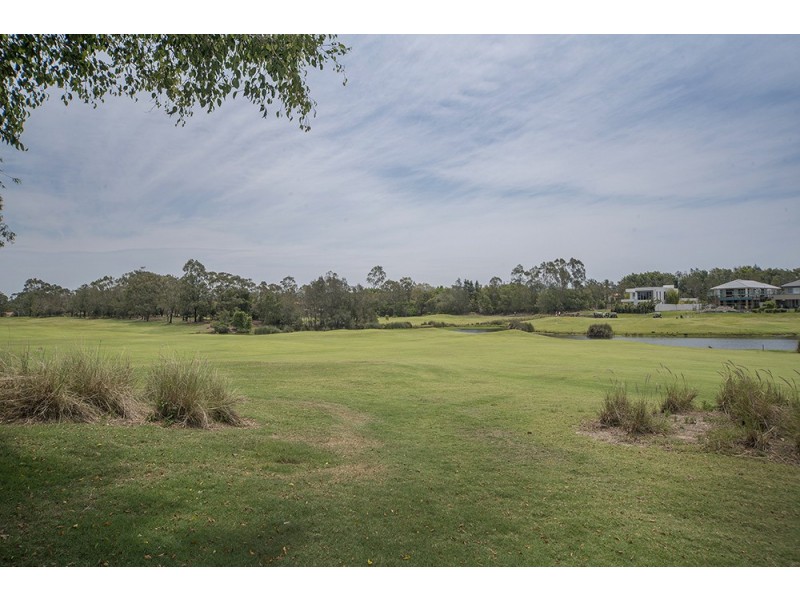 8849 Magnolia Drive East, Hope Island QLD 4212