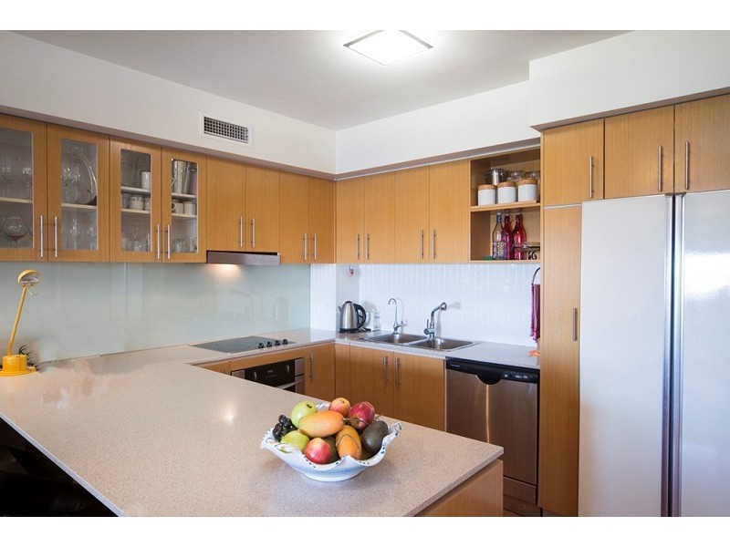 8418 Magnolia Drive, Hope Island QLD 4212