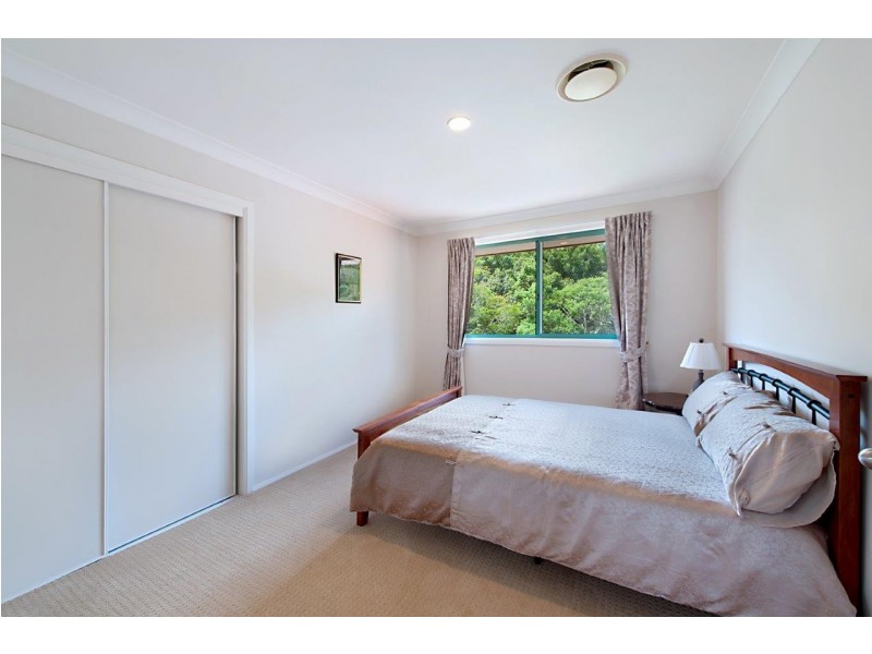 1004 Rosebank Way, Hope Island QLD 4212