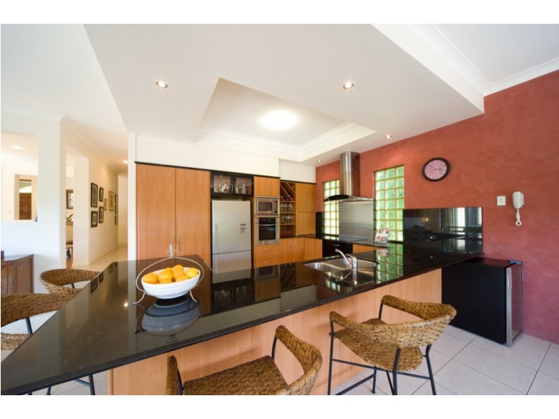 3147 Riverleigh Drive, Hope Island QLD 4212