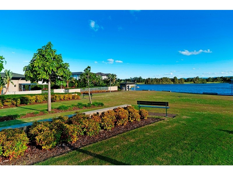 6196 Bolsena Circuit, Hope Island QLD 4212