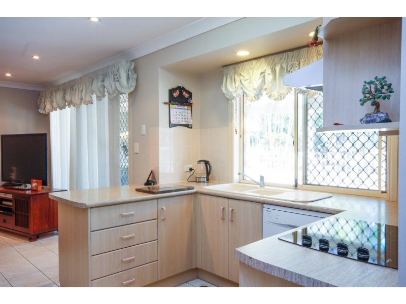 18 Arlene Park Terrace, Monterey Keys QLD 4212