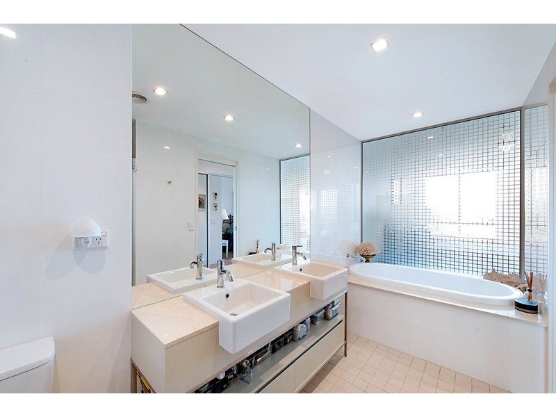 1801 Rialto Quay Drive, Stillwater Apartments, Hope Island QLD 4212