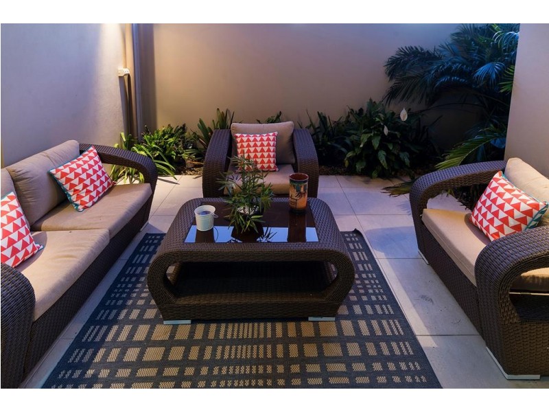 2136 Beaufort Way, Hope Island QLD 4212