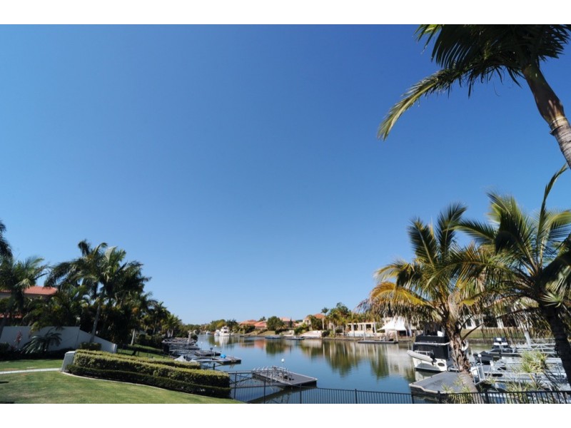 1153 Rosebank Way West, Hope Island QLD 4212