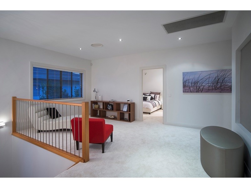 2830 Gracemere Circuit East, Hope Island QLD 4212
