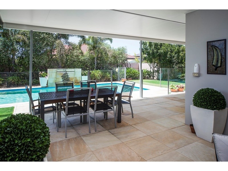 2830 Gracemere Circuit East, Hope Island QLD 4212