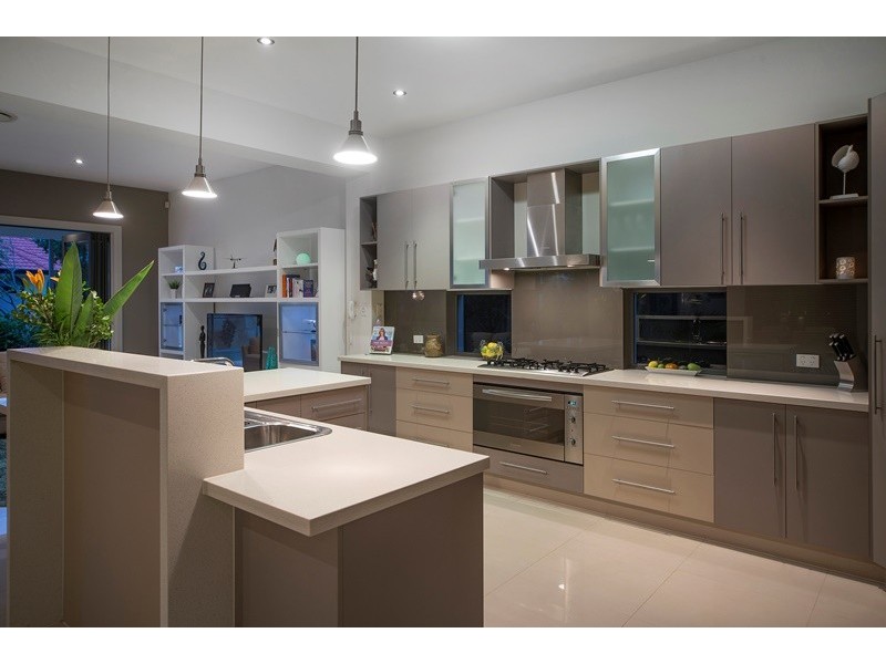2830 Gracemere Circuit East, Hope Island QLD 4212