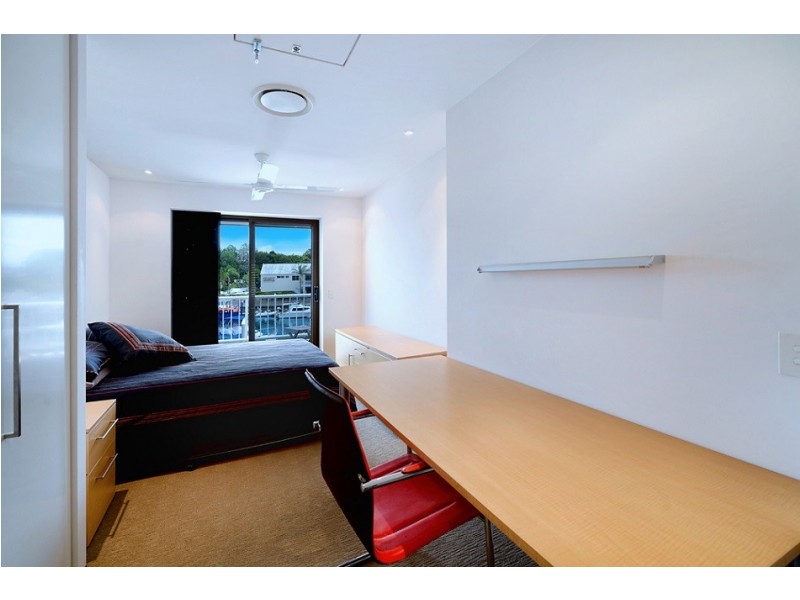 2/81-91 Boykambil Esplanade North, Hope Island QLD 4212