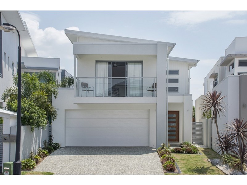 16 Onshore Place, Helensvale QLD 4212