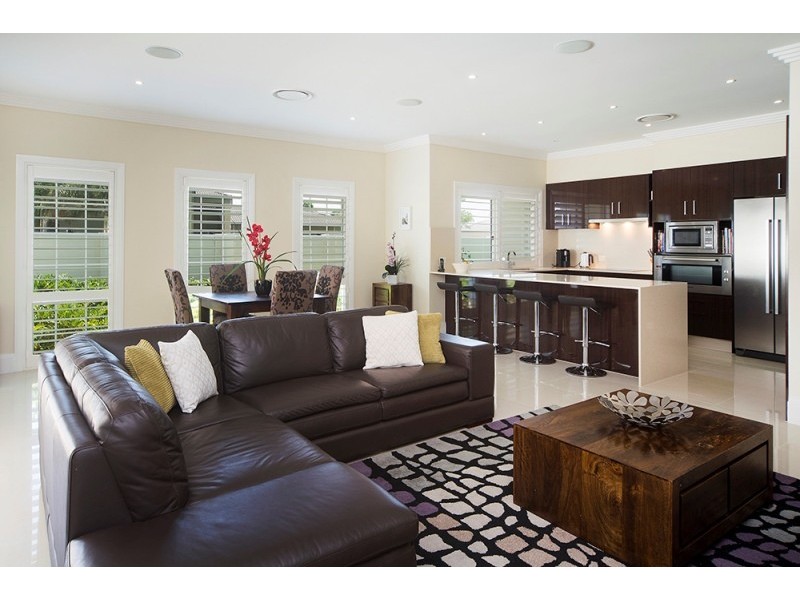 2837 Wylarah Way, Hope Island QLD 4212