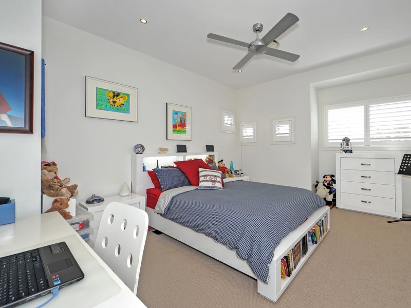 26 Parkview Place, Helensvale QLD 4212