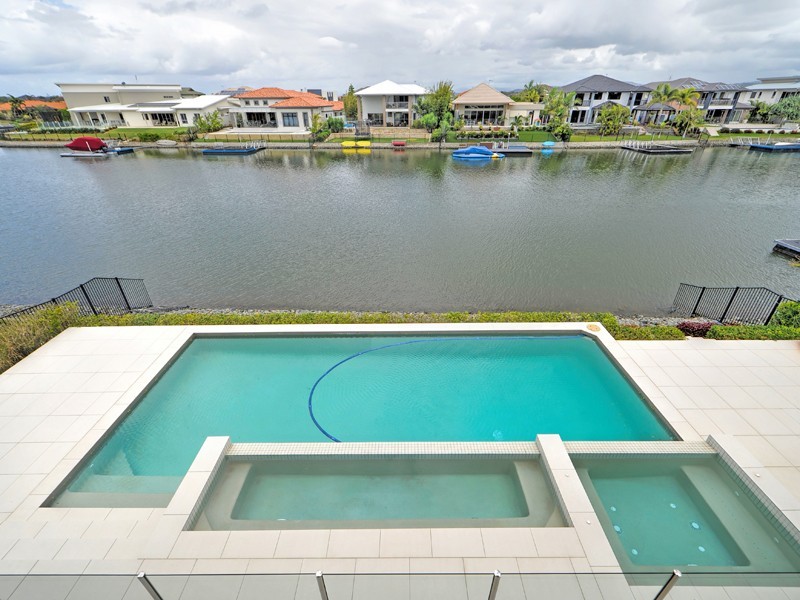 26 Parkview Place, Helensvale QLD 4212
