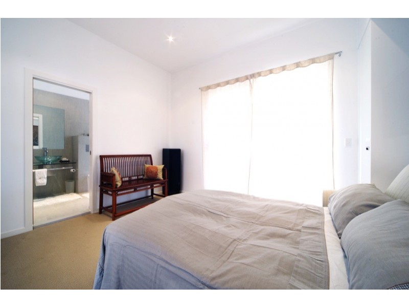 1671 Riverdale Drive, Hope Island QLD 4212