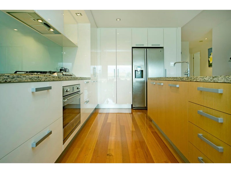 6034 Lucerne Cct, Hope Island QLD 4212