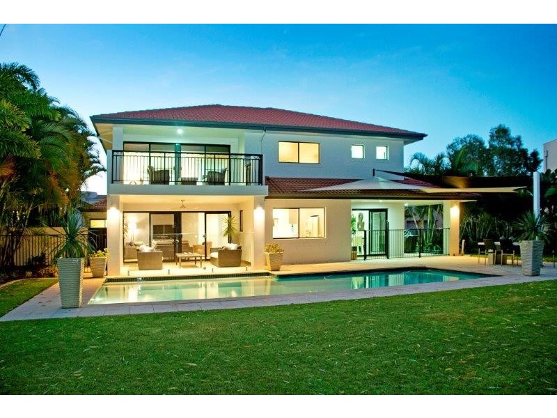 1092 Beechwood Drive, Hope Island QLD 4212