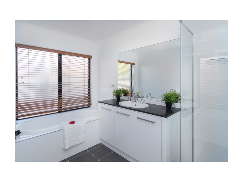 25 Audrey Avenue, Monterey Keys QLD 4212