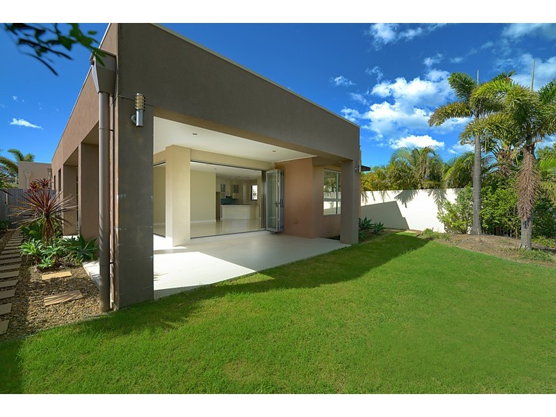 2804 Gracemere Circuit North, Hope Island QLD 4212
