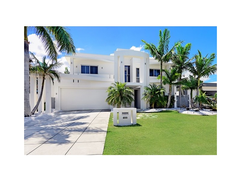 2519 Gracemere Circuit North, Hope Island QLD 4212