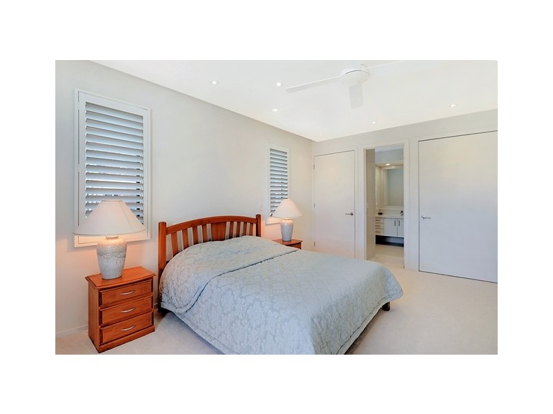2519 Gracemere Circuit North, Hope Island QLD 4212