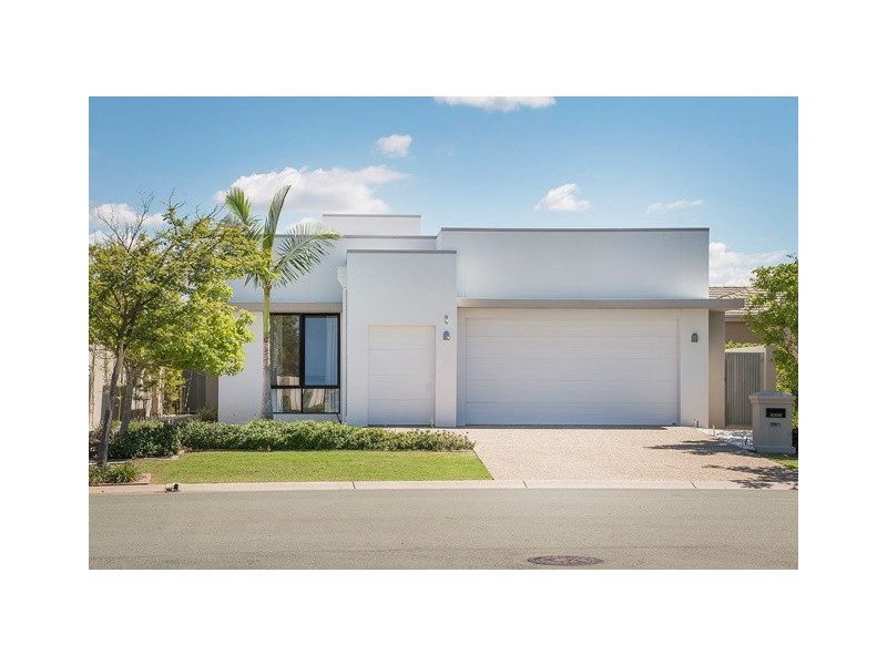 2813 Gracemere Circuit East, Hope Island QLD 4212