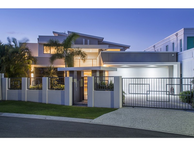 74 Southaven Drive, Helensvale QLD 4212