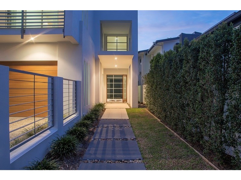 6 River Links Boulevard, Helensvale QLD 4212