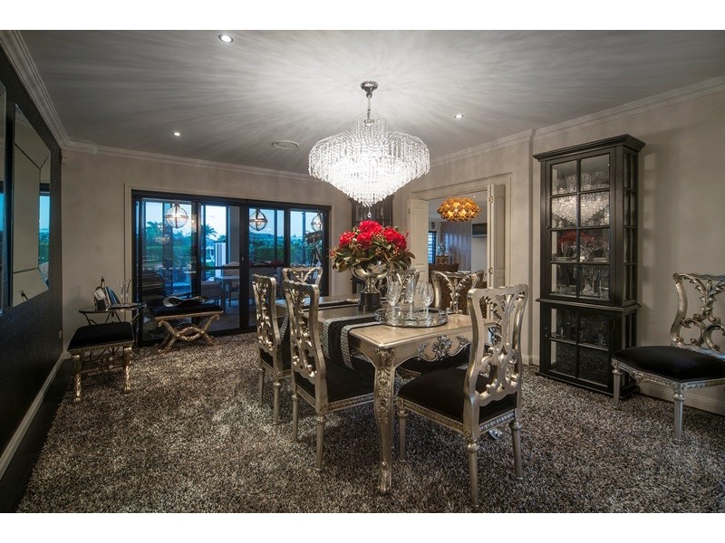 2318 Cressbrook Drive, Hope Island QLD 4212